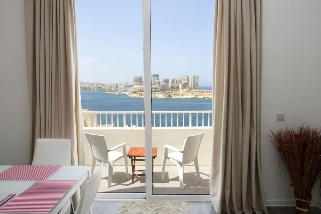 Vallettastay - Harbor View Gem- Sea View 1 Bed Apt المظهر الخارجي الصورة